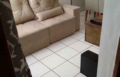 Imagem: O apartamento possui 2 Dormitórios, 1 Banheiro, 2 Vagas na