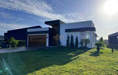 Imagem 3: Casa de alto padrão com 3 suítes no Reserva das Águas Torres/RS