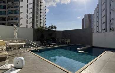 Imagem: O apartamento possui 3 Dormitórios, 5 Banheiros, 3 Vagas na