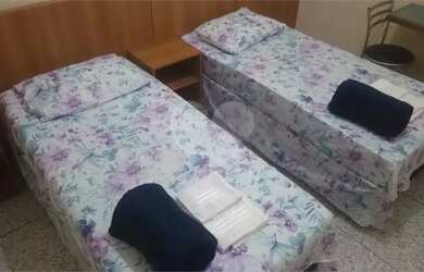 Imagem: O depósito possui 1200m² de Área e está localizado em Santo