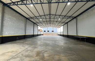 Imagem: O depósito possui 500m² de Área, Imóvel novo e está localizado