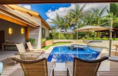 Imagem 8: Casa com 4 suítes no condomínio FAZENDA SERRAZUL I por R$ 5.600.000