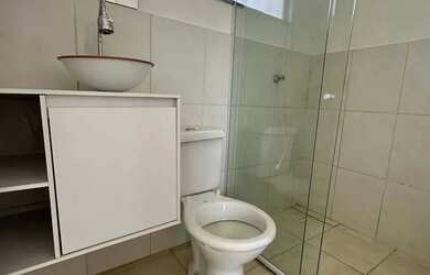 Imagem: A casa em condomínio possui 2 Dormitórios, 1 Banheiro, 3 Vagas