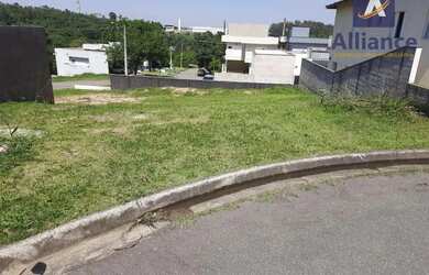 Imagem: O terreno possui 324m² de Área e está localizado em Louveira