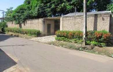 Imagem 1: Terreno no Alto do Calhau