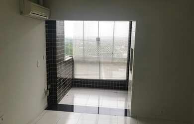 Imagem: O apartamento possui 2 Dormitórios, 2 Banheiros, 2 Vagas na