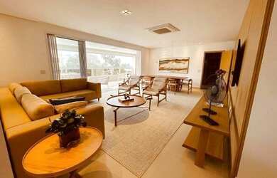 Imagem: O apartamento possui 1 Dormitório, 1 Banheiro, 3 Vagas na garagem