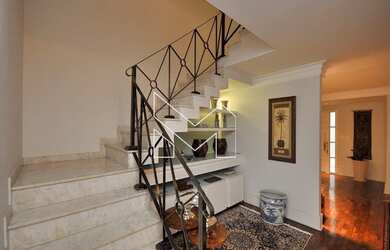 Imagem 14: Casa Maravilhosa. Ar-condicionado, Área de serviço, 300m² de Áreae2...