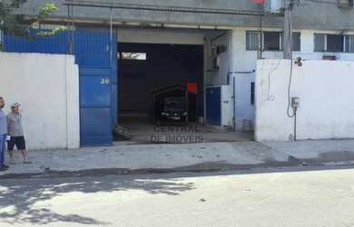 Imagem: O depósito possui 5 Vagas na garagem, 1.000m² de Área e
