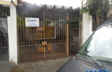 Imagem: A casa possui 2 Dormitórios, 1 Banheiro, 1 Vaga na garagem