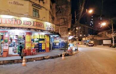 Imagem 2: Predio comercial para venda possui 71 metros quadrados em Pita - São...