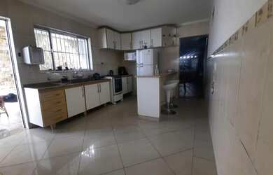 Imagem 10: Lindo Sobrado á venda na Vila Luzita com 04 Dorms e 03 Vagas