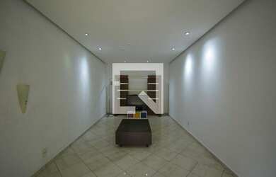 Imagem: A casa em condomínio possui 3 Dormitórios, 2 Banheiros, 3