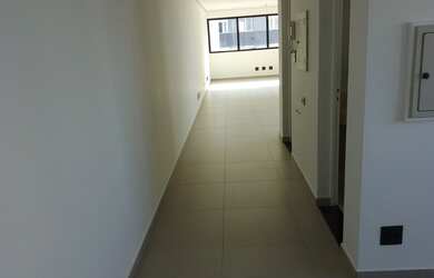 Imagem: O depósito possui 60m² de Área e está localizado em Lapa