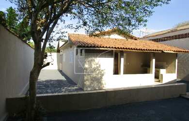 Imagem 1: Casa FRANCA - SP. Varanda, 147m² de Área, 3 Vagas na garageme2 Dormitórios