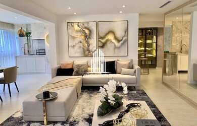 Imagem: O apartamento possui 4 Dormitórios, 3 Banheiros, 2 Vagas na