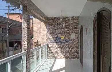 Imagem: A casa possui 3 Dormitórios, 5 Banheiros, 1 Vaga na garagem