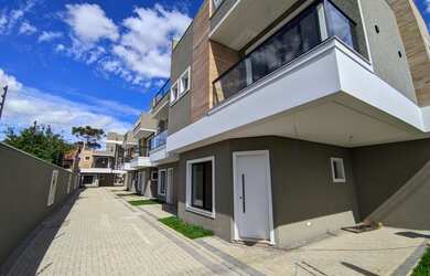 Imagem: A casa em condomínio possui 3 Dormitórios, 4 Banheiros, 2