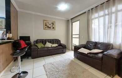 Imagem: A casa possui 2 Dormitórios, 2 Banheiros, 1 Vaga na garagem