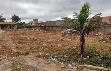 Imagem: A casa em condomínio possui 1 Dormitório, 1 Banheiro, 300m²