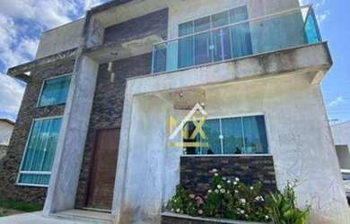 Imagem: A casa possui 3 Dormitórios, 2 Banheiros, 160m² de Área e