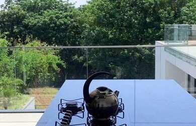 Imagem: A casa em condomínio possui 4 Dormitórios, 5 Banheiros, 4