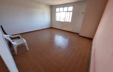 Imagem 3: JN) Oportunidade de Apto grande a 50m da Avenida em Pau Amarelo!