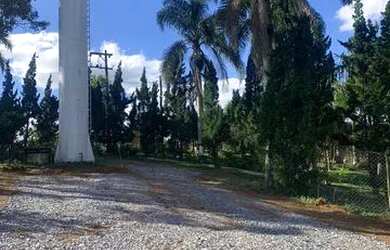 Imagem: O terreno possui 1000m² de Área e está localizado em Centro