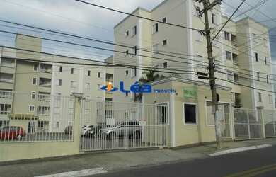 Imagem: O apartamento possui 3 Dormitórios, 1 Banheiro, 1 Vaga na garagem