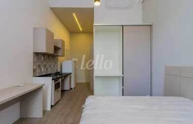 Imagem: O apartamento possui 1 Dormitório, 1 Banheiro, 1 Vaga na garagem