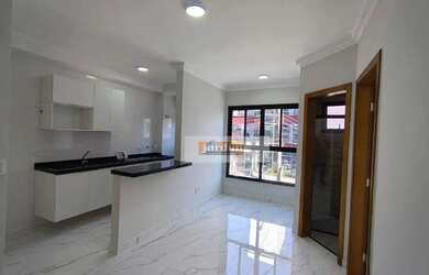 Imagem: O apartamento possui 1 Dormitório, 1 Banheiro, 1 Vaga na garagem