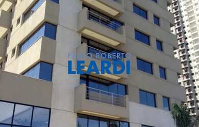 Imagem: O depósito possui 1 Vaga na garagem, 50m² de Área e está