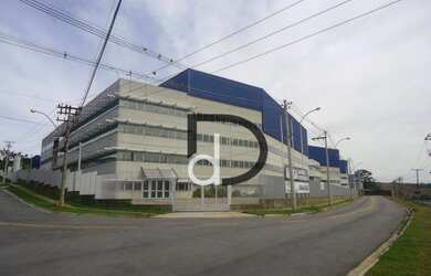 Imagem: O depósito possui 4882m² de Área e está localizado em Distrito