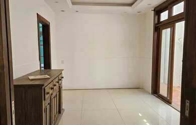 Imagem 5: Casa para aluguel tem 250 metros quadrados com 4 quartos