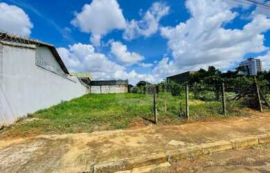 Imagem: O terreno possui 418m² de Área e está localizado em Tibery