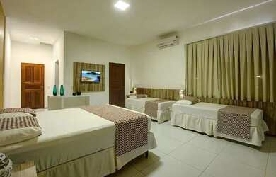 Imagem 4: ALUGO POR TEMPORADA - Mansão Vista Mar-35 Pessoas-8 Suítes AR/TV/BOX/Água...