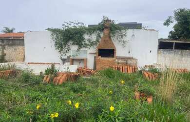 Imagem: O terreno possui 1.000m² de Área e está localizado em 7