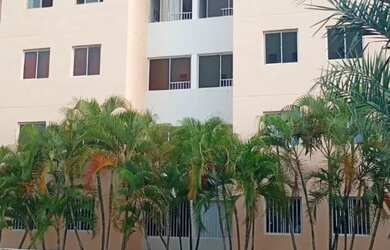 Imagem: O apartamento possui 2 Dormitórios, 1 Banheiro e 1 Vaga na