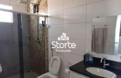 Imagem 8: Casa estilo sobrado com 4 dormitórios à venda, 225m² por R$ 650.000...