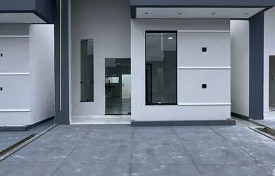 Imagem: A casa em condomínio possui 2 Dormitórios, 1 Banheiro, 2 Vagas