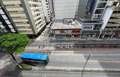 Imagem 4: Apartamento para locação 4 quartos sendo 2 suítes, sala, cozinha, banheiro, portaria 24 ho