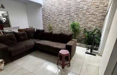 Imagem 4: Casa Residencial com 4 Quartos, 2 Vagas e Quintal no Parque Piauí Teresina