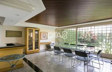 Imagem 5: UMA CASA PARA APROVEITAR A FAMÍLIA Casa gostosa no seminário - j8 imóveis