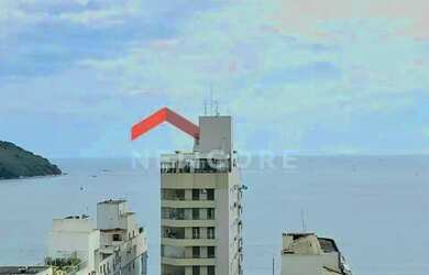 Imagem: O apartamento possui 4 Dormitórios, 5 Banheiros, 4 Vagas na