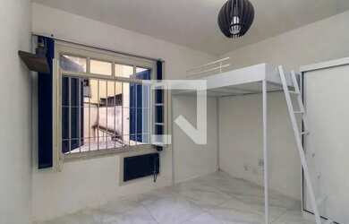 Imagem: O apartamento à venda possui 1 Dormitório, 1 Banheiro e 23m²