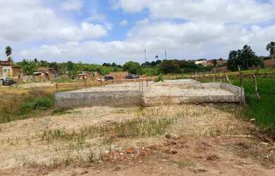 Imagem: O terreno possui 256m² de Área e está localizado em Vila