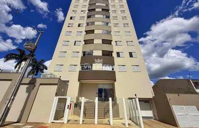 Imagem: O apartamento possui 3 Dormitórios, 2 Banheiros, 2 Vagas na