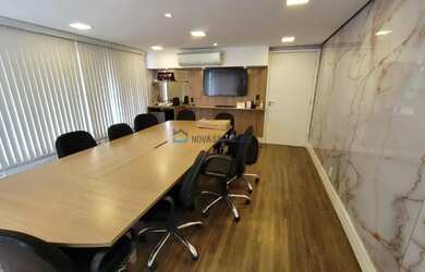 Imagem: O depósito possui 1 Vaga na garagem, 40m² de Área e está