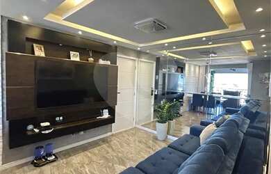 Imagem: O apartamento possui 3 Dormitórios, 2 Banheiros, 2 Vagas na