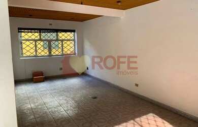 Imagem: A casa possui 3 Dormitórios, 3 Banheiros, 1 Vaga na garagem